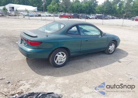 2000 Ford Escort Zx2 z USA, uszkodzony, nr VIN 3FAKP1130YR134561